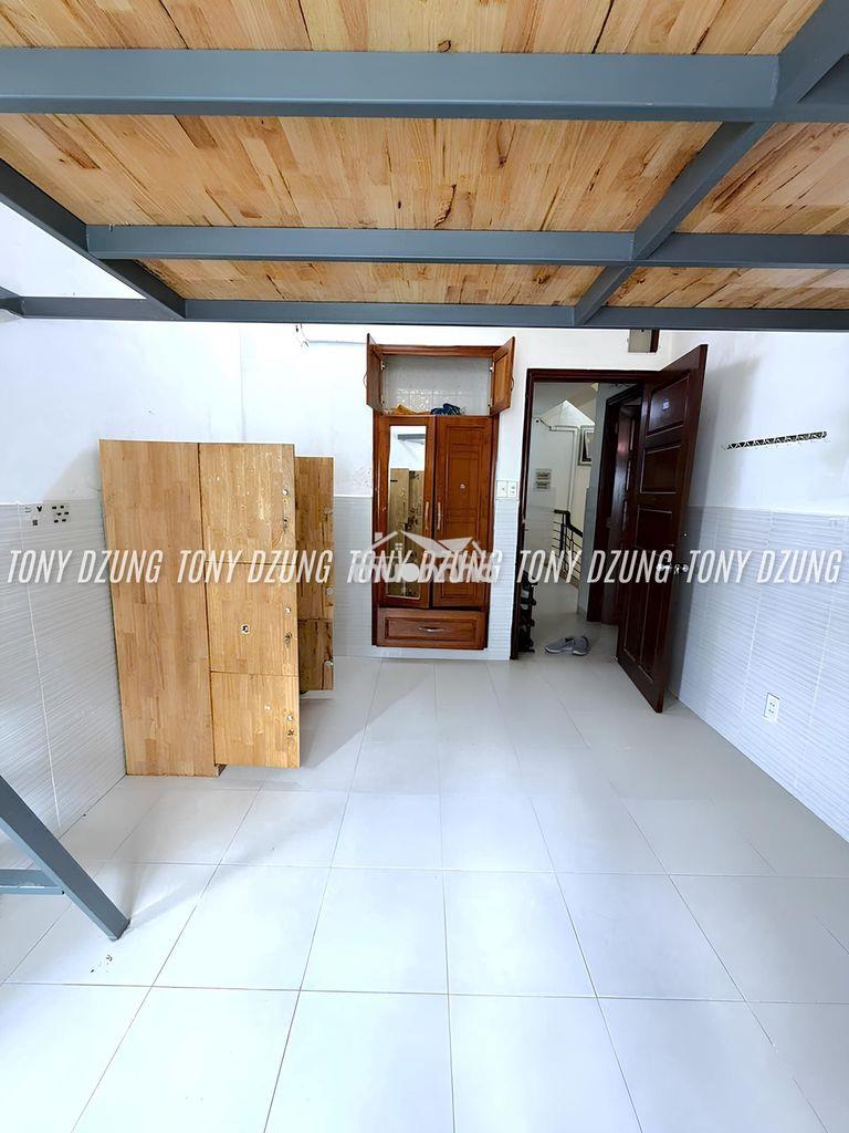 Phòng gác, cửa sổ  full nội thất - tách bếp - gần đh văn lang-ngay dqh - 3
