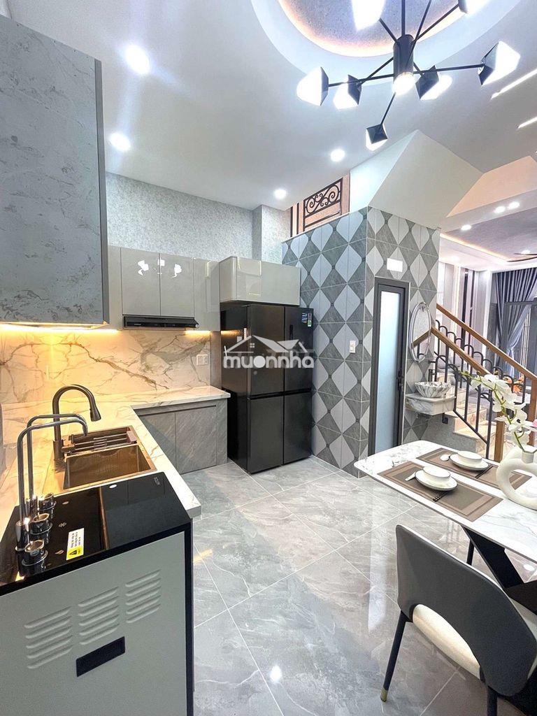 Nhà đẹp 2 tầng gần e mart - 51m² hxh - 3pn - nhỉnh 6 tỷ - 3