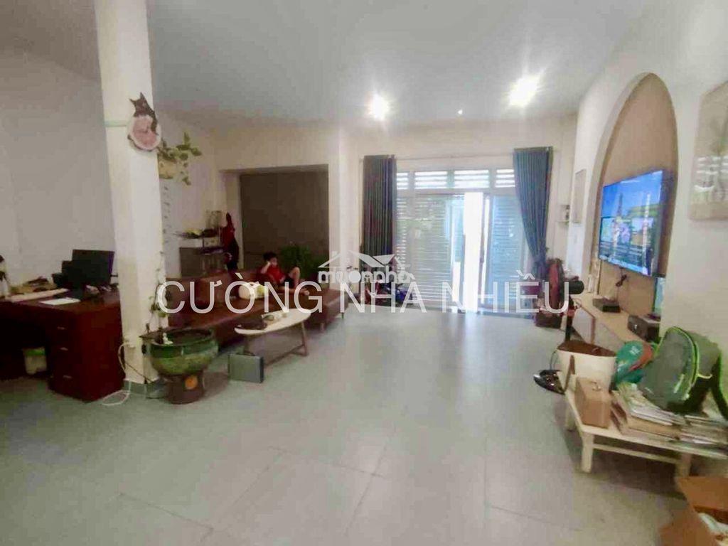 Bán bằng giá thẩm định; ô tô ngủ nhà; liền kề phú mỹ hưng; ngang 7,3m - 2