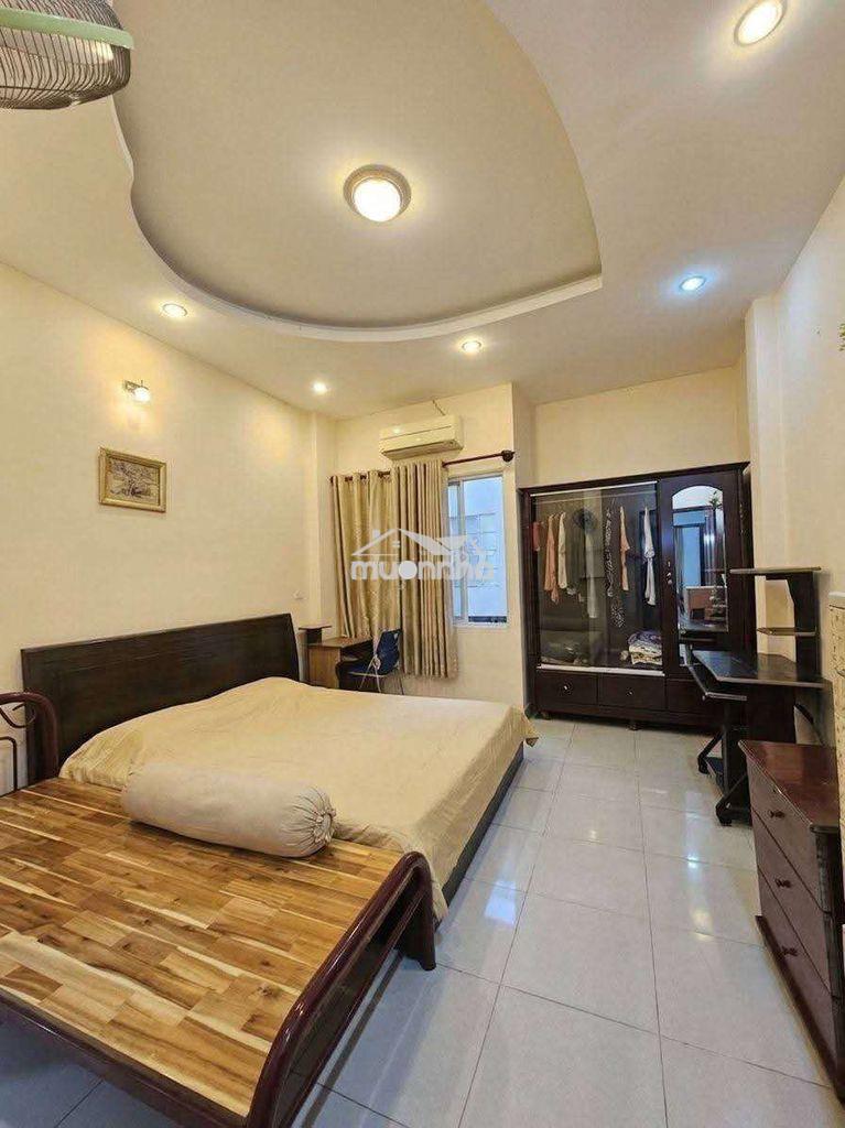 🔥 Hòa bình – đầm sen – 4 tầng, 6 phòng – chỉ 8.999 tỷ.

🏡 4x18m. - 2