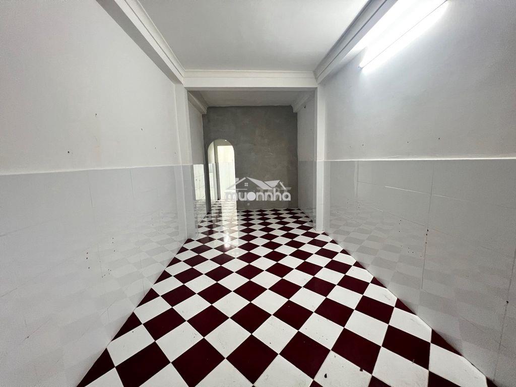 Nhà 41m, 3 tầng, hxh, đường 3 tháng 2, giá 8 tỷ - Ảnh 2