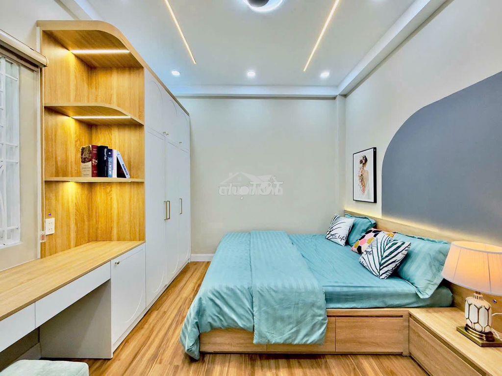 Gấp bán,nhà phan đình phùng,60m2,sát mặt tiền,4pn,chỉ hơn 9ty - 4