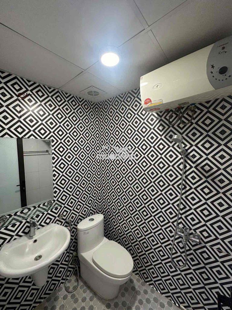 Phòng 1pn tách bếp, cửa sổ trời _ diện tích 40m2_80 yên thế - Ảnh 4