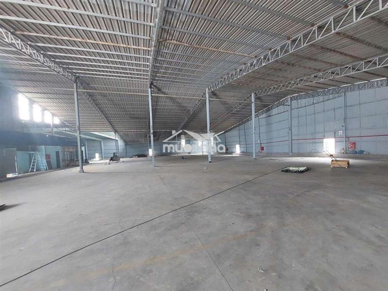 Cho thuê xưởng sx 3500m2.pccc vách tường.hòa lợi, bến cát.giá 120 trie