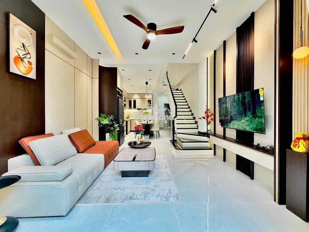 Siêu phẩm dt 4m x 16m có phòng ngủ tầng trệt. 4 phòng ngủ, sân thượng - Ảnh 3