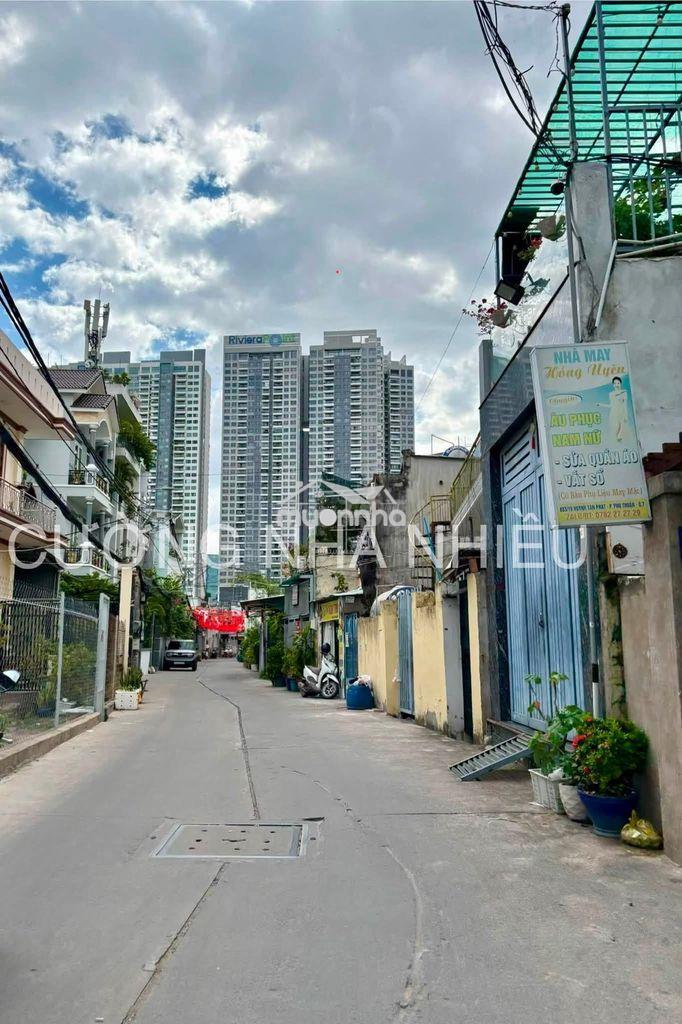 Bán bằng giá thẩm định; ô tô ngủ nhà; liền kề phú mỹ hưng; ngang 7,3m