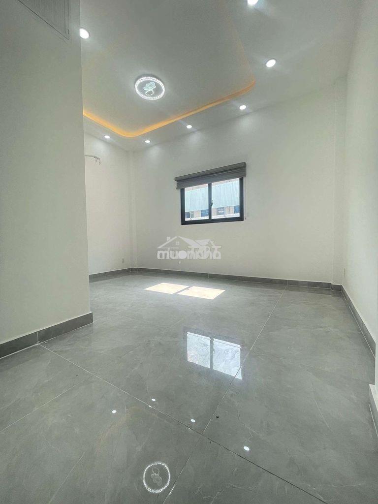 Bán gấp nhà 2 tầng bình tân giáp tân phú - ngang 5x12 - vào ở liền. - Ảnh 3