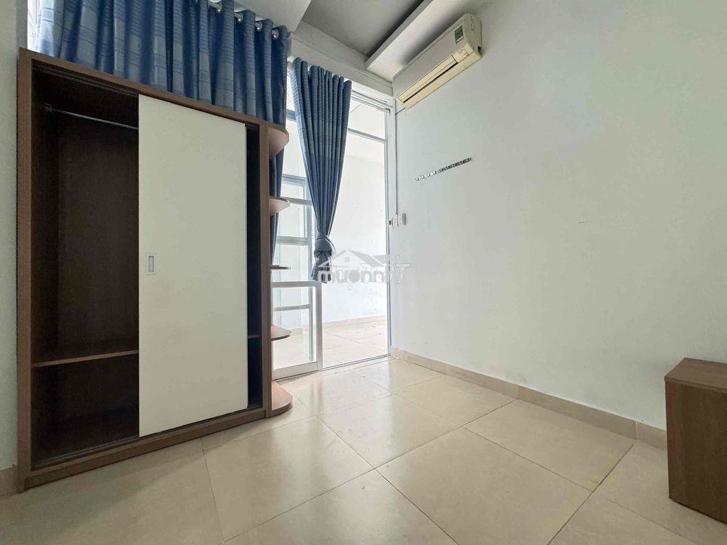 Cho thuê căn 2pn,bancon 60m2 ngay cầu nhị thiên đường - Ảnh 3