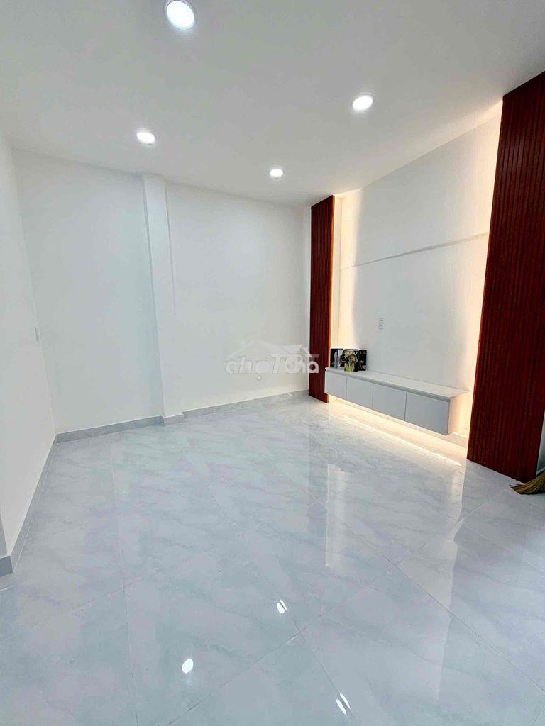 Bán. gấp nhà âu dương lân 2pn hẻm 4m - Ảnh 3