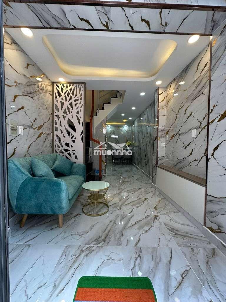 Nhỉnh 5 tỷ có ngay nhà đẹp, mới ngay khu vực quận 5 - Ảnh 2