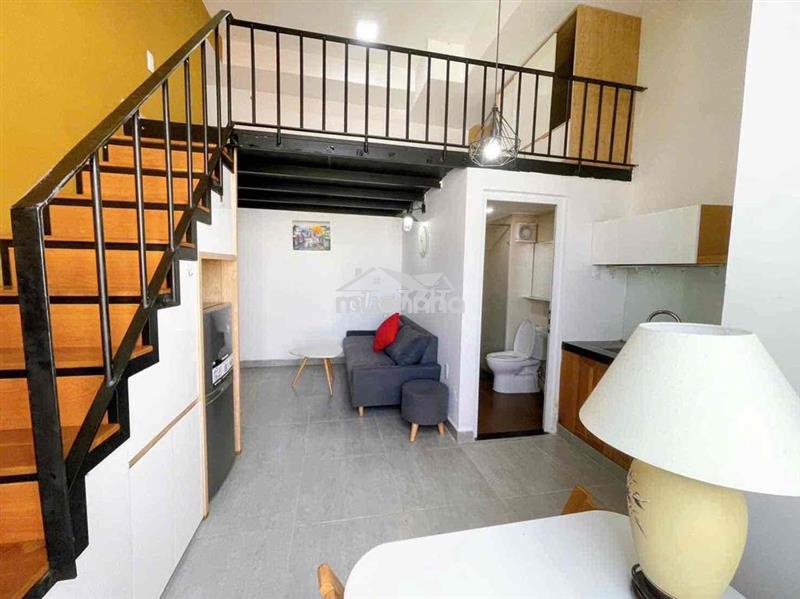 Duplex full nội thất - gác cao đứng được - trung tâm quận 7