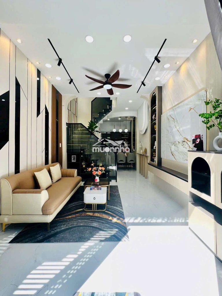Nhà đẹp ôtô đậu ngay cửa f17 - Ảnh 2