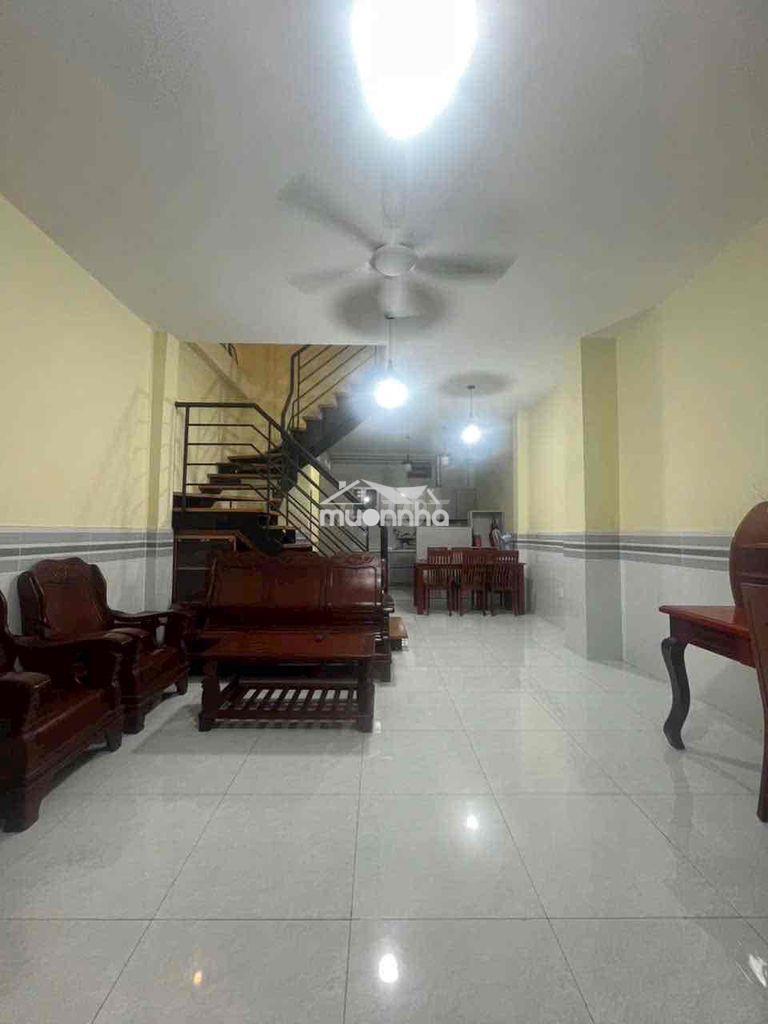 Nhà rộng có nội thất 5*14m 1lầu 2pn 2wc nguyễn văn khối