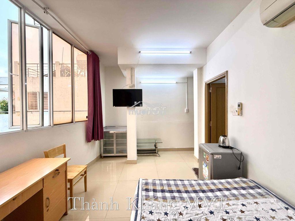 Cho thuê căn hộ cửa sổ thang máy full nội thất gần đại học kinh tế ueh - Ảnh 3