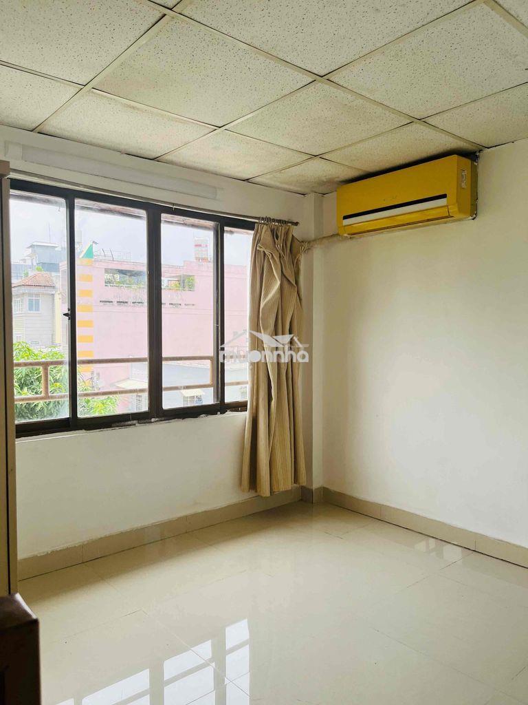 Nhà nhỏ giá rẻ 3pn cmt8 quận 3 - Ảnh 4