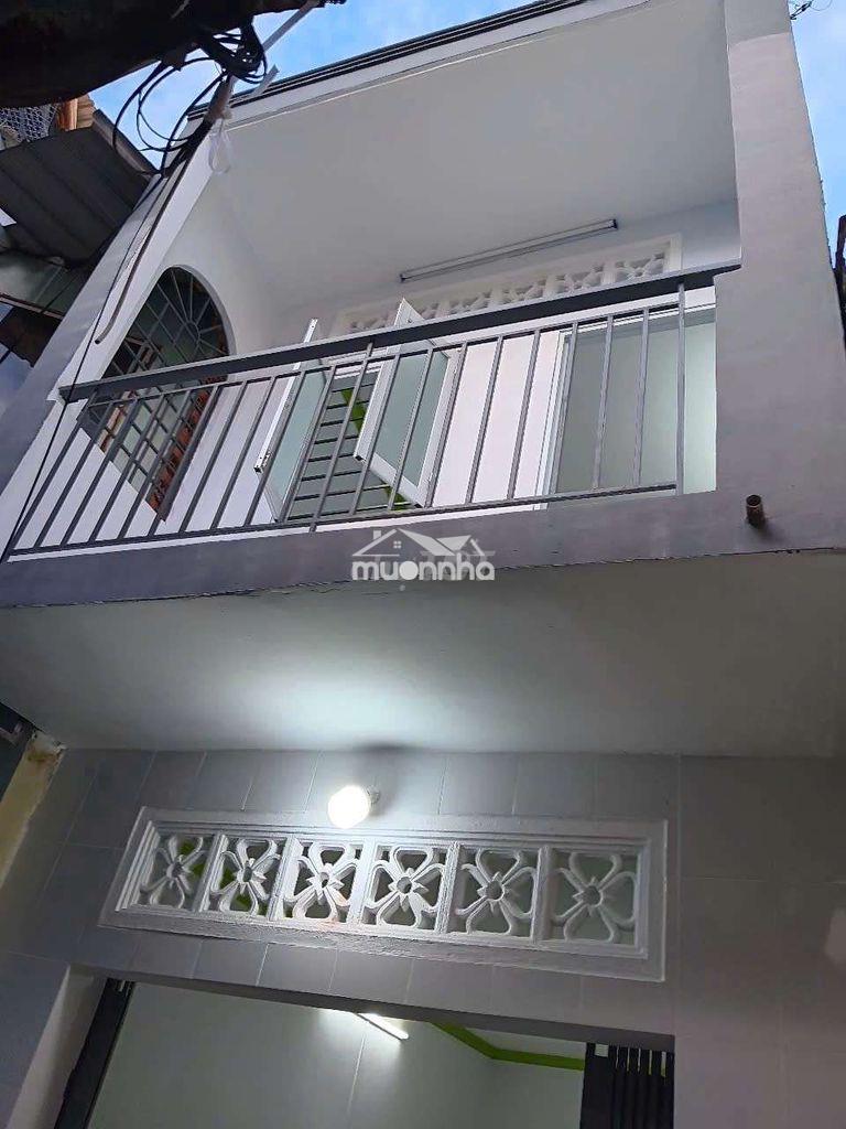 Bán nhà giá rẻ quận 8 dọn vào ở ngay
