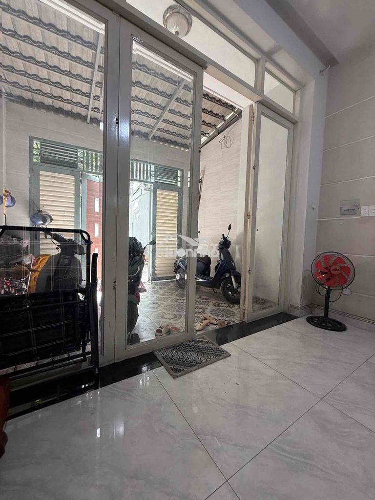 Quá rẻ! 60m2 3 tầng lê quang định-p.gia định hxh nhỉnh 8đ - 3