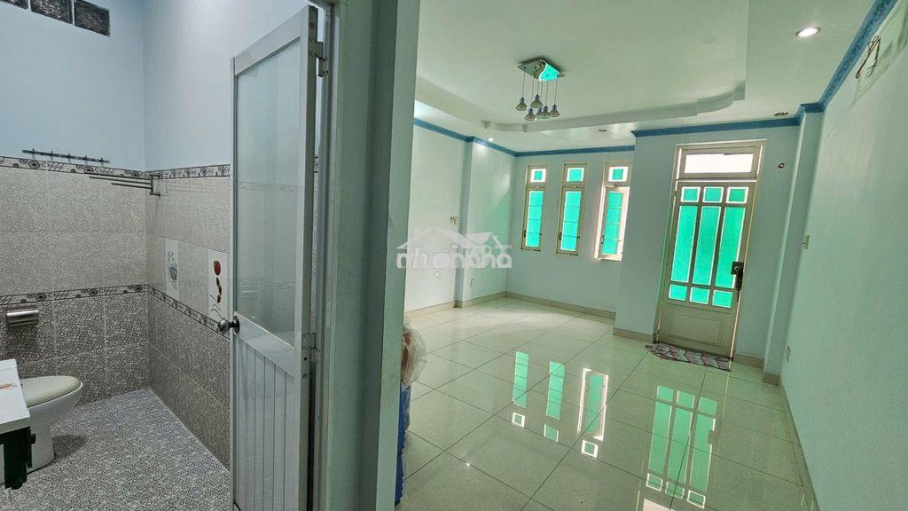Bán nhà 75m2 ngang 4,3 nở hậu gần đất thánh tân bình không dính tod - 3
