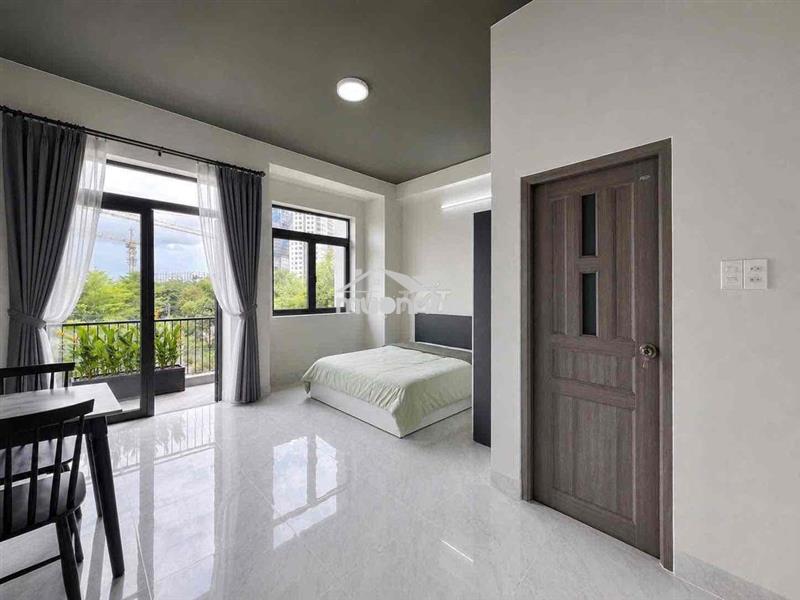 Căn hộ ban công - view sông - kế ueh, vhu - full nội thất