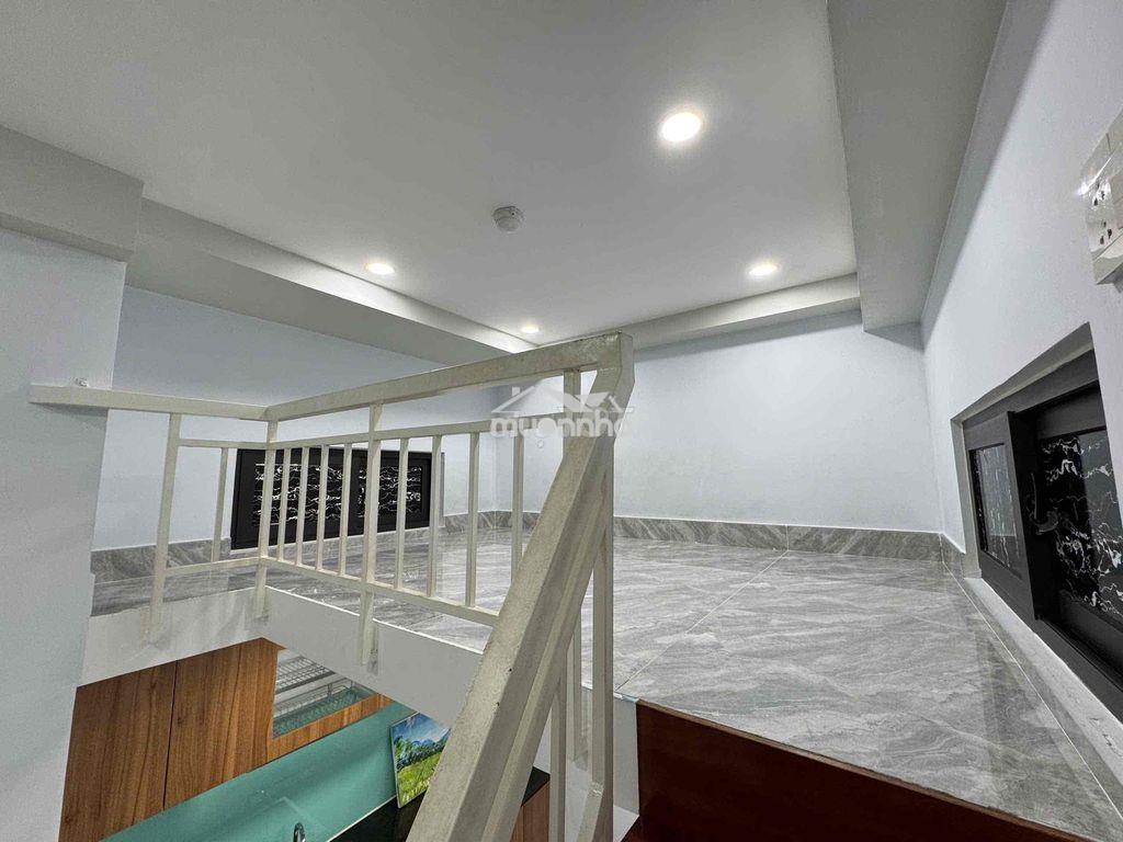 Cho thuê chdv 1 phòng ngủ, 1 gác giá rẻ, trung tâm q7 - Ảnh 3