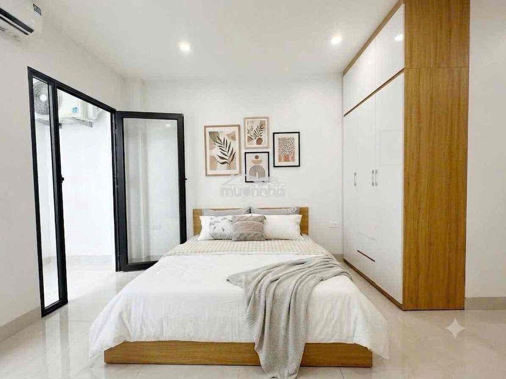 Phòng studio, ban công_diện tích 40m2_768 nguyễn kiệm - Ảnh 4