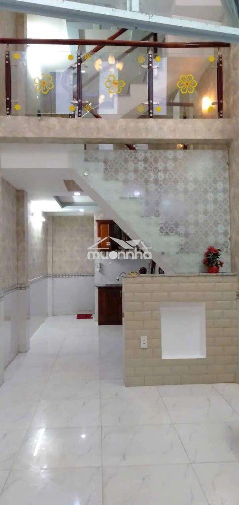 Nhà 1 trệt lửng 1 lầu 3,5x10m 2 phòng 2 wc hẻm 2144 huỳnh tấn phát