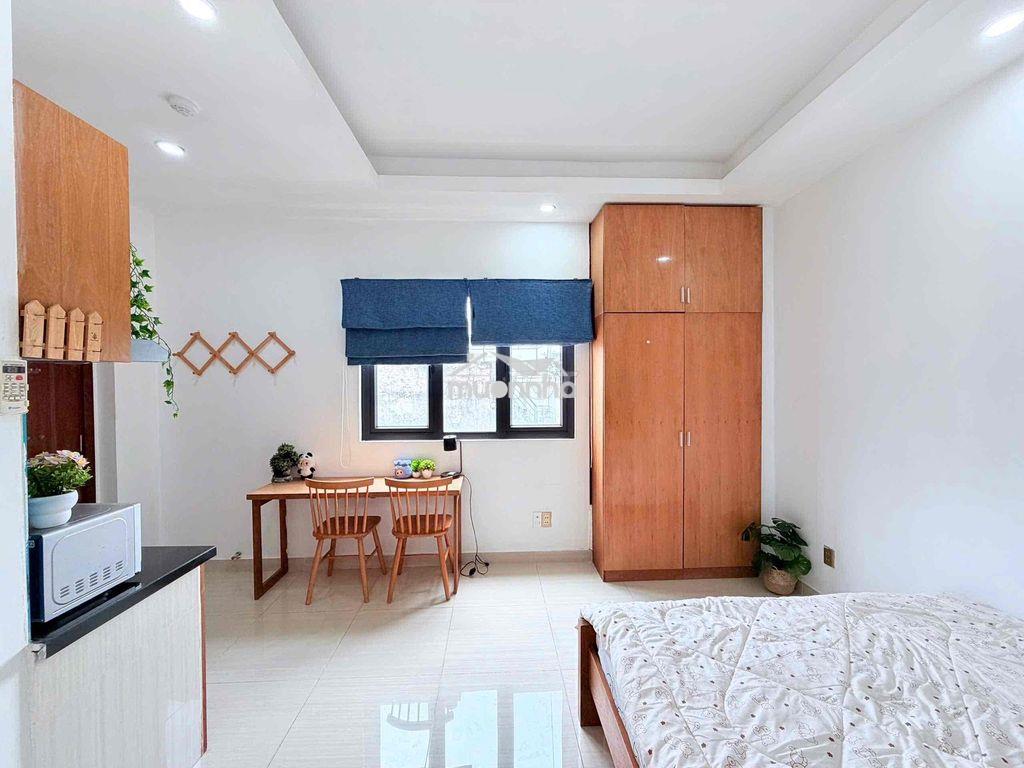 🏠 Cửa sổ lớn - full nội thất - ngay bờ kè hoàng sa - mới 100% - 2