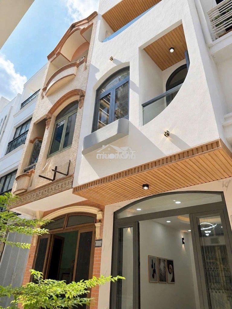 🏡Nhà ðẹp hi.ế.m - hẻm xe hơi – bàn cờ - quận 3.
🌱chỉ 8,1 tỷ.💎