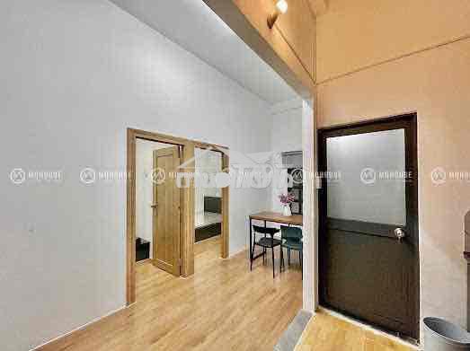 2pn ngay greenwich, học viện hàng không, etwon cộng hoà, lăng cha cả