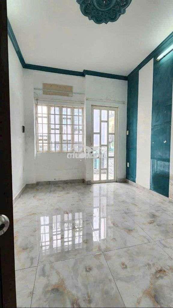 Nhà 3 phòng hẻm 6m lạc long quân - Ảnh 2