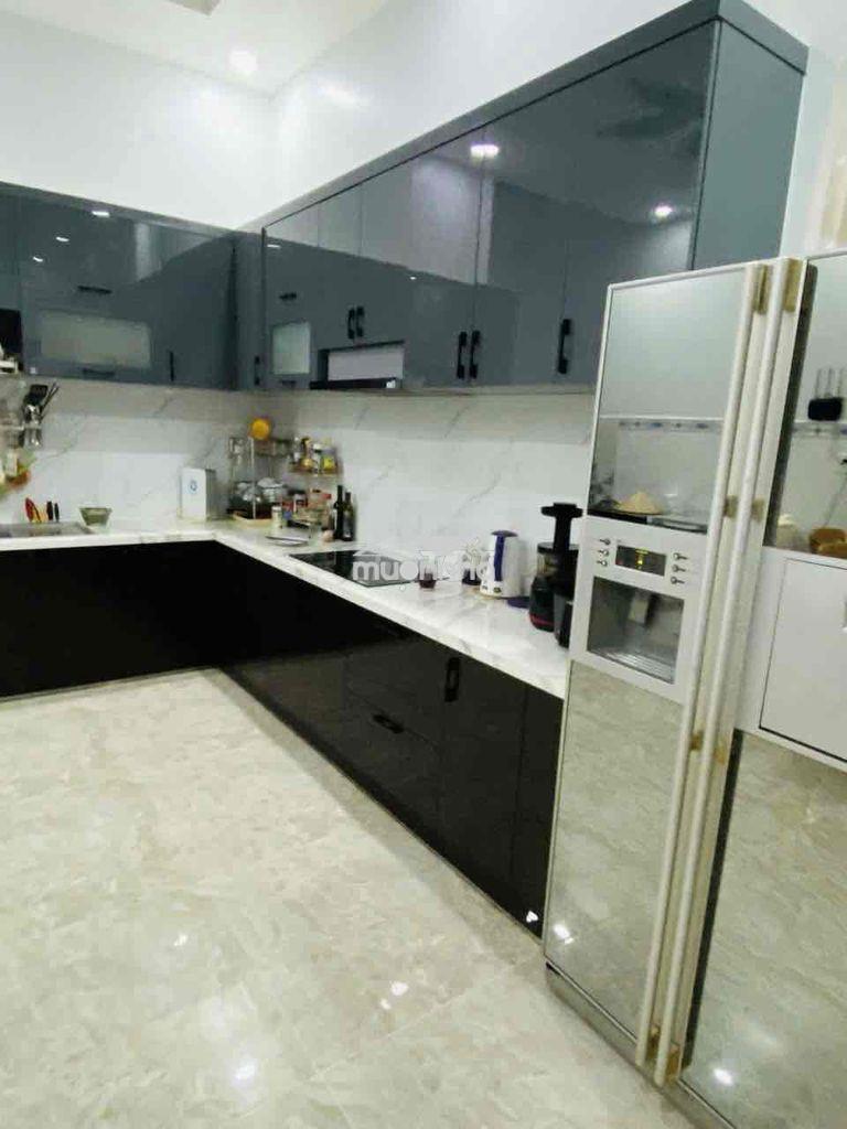 Nhà giáp gò vấp. trệt 2 lầu 4pn 5wc ( sẵn máy lạnh ) đường 8m - Ảnh 2