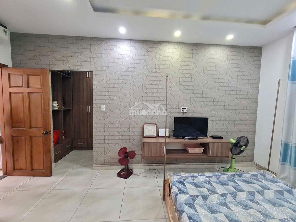 Nhà compound mega village khang điền - 3 tầng full nt 5x15m - bv 24/7 - 3
