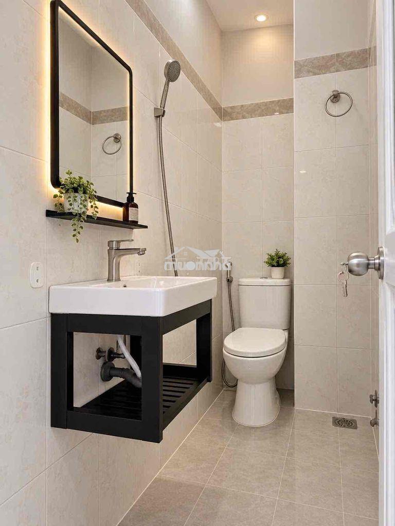 Nhà mới xây ngay iuh - vlu full nội thất cao cấp sát mặt tiền - Ảnh 4