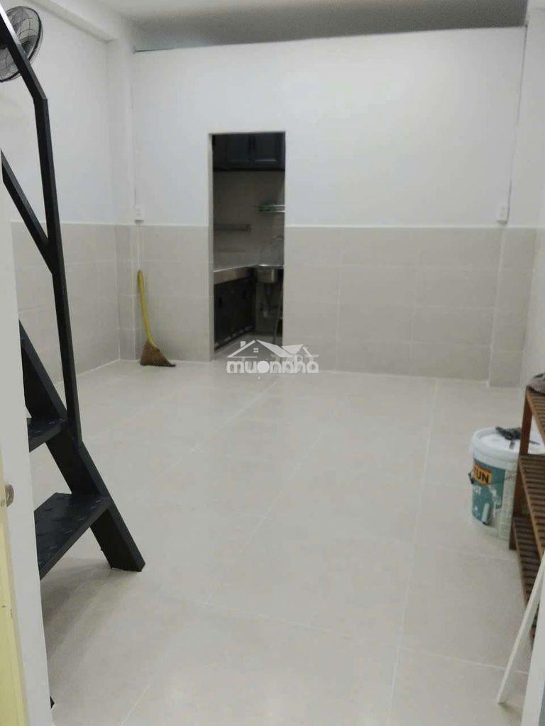 Cho thuê nhà hẻm xe ba gác đường cống quỳnh q1, 9tr/th. nhà mới  - Ảnh 2