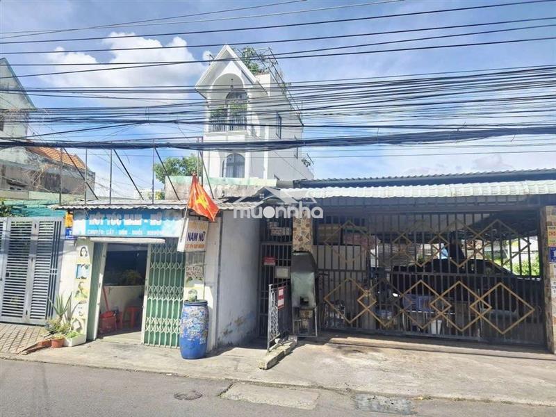 Nhà phố 174m + 12 phòng trọ gần kcn sóng thần và vincom550
