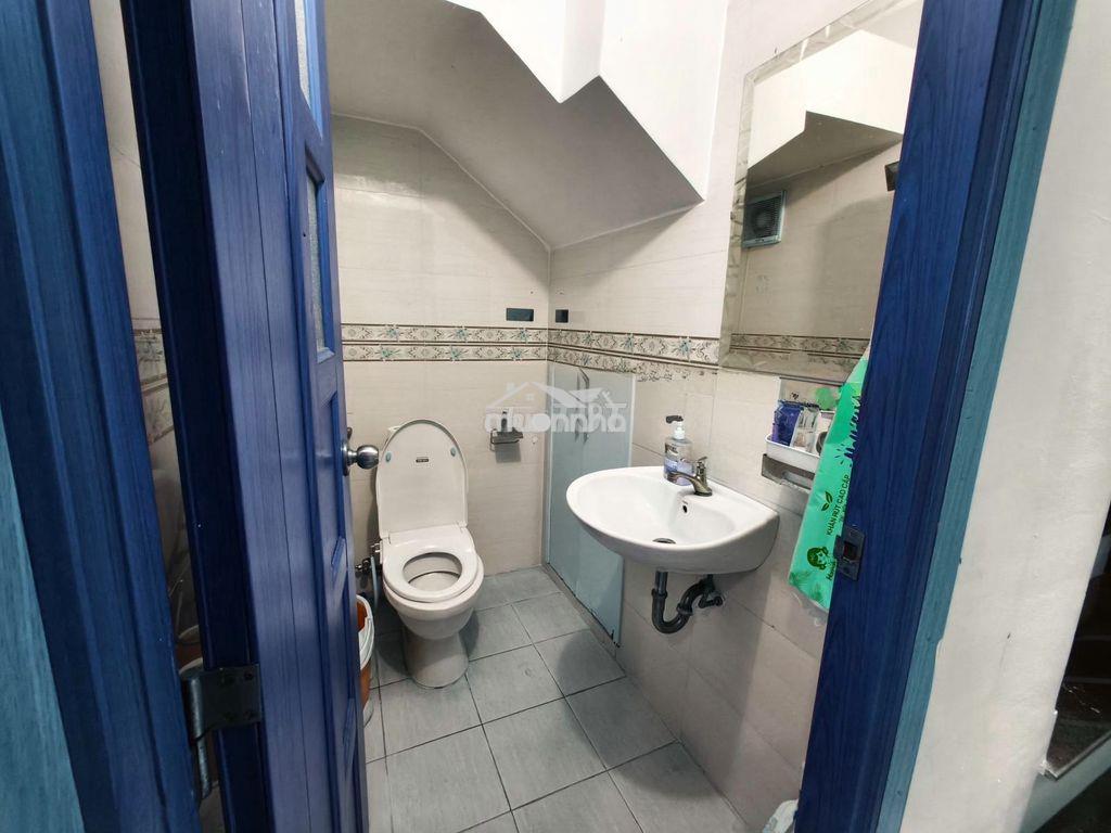 Bán nhà mặt tiền 1 trệt 2 lầu (4*22) đường 14m, phước long, tphcm - 4