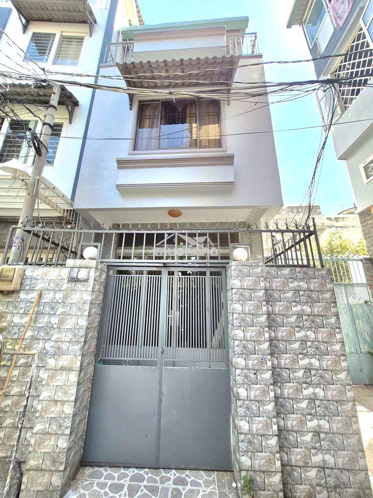 Hẻm ôtô nguyễn kiệm phú nhuận, 3tầng btct 3pn 48m2, chỉ 7.2ty