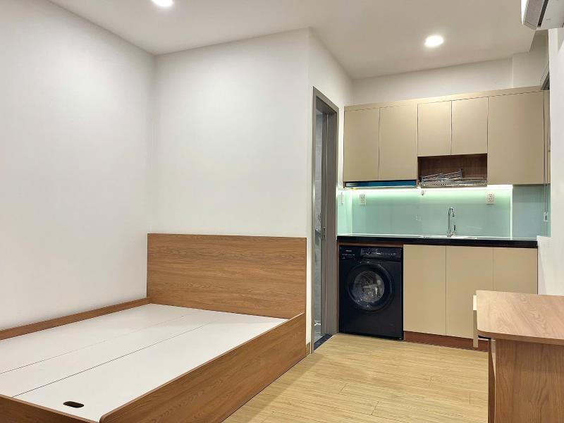 Cho thuê căn hộ mới ban công thoáng mát - gần hàng xanh - xô viết nghệ tĩnh - bình thạnh