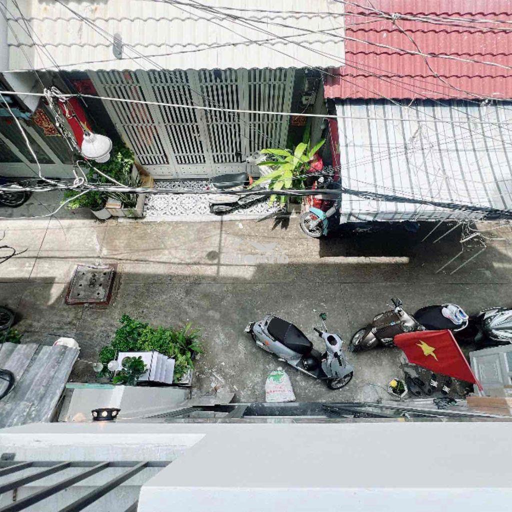 Nhà đẹp quận 4 - khu vip tôn đản - Ảnh 2