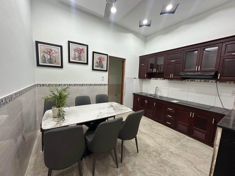 Khu nhà đồng bộ gần tô ngọc vân – 3 tầng 4pn – sân ô tô – gần nguyễn văn thệ – 5,5 tỷ - Ảnh 2