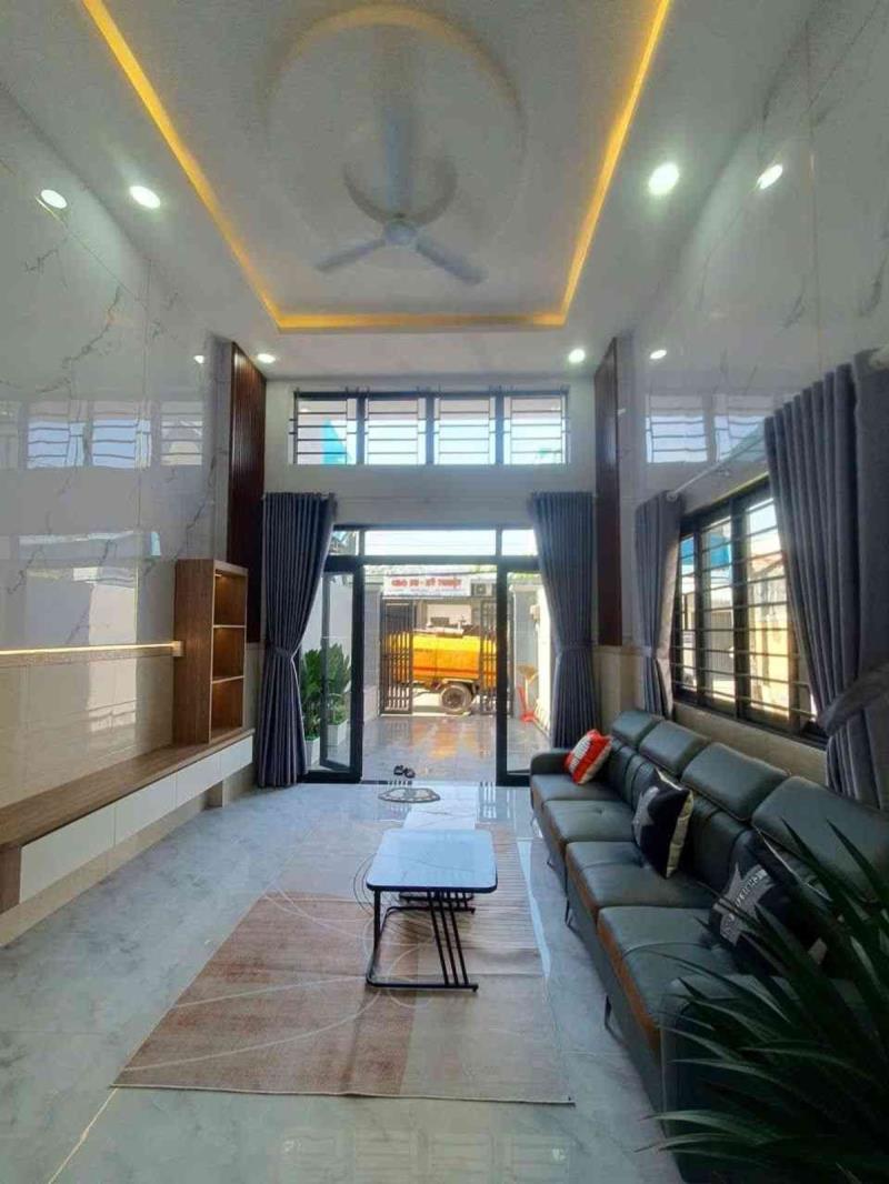 Nhà mặt tiền kd gần tô ngọc vân – gần 90m2 – có sẵn dòng tiền – 6,7 tỉ
