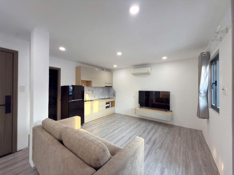 Hàng hiếm ngay chân cầu sài gòn - view thoáng bàn giao nội thất cao cấp - có chỗ đậu ô tô - Ảnh 2