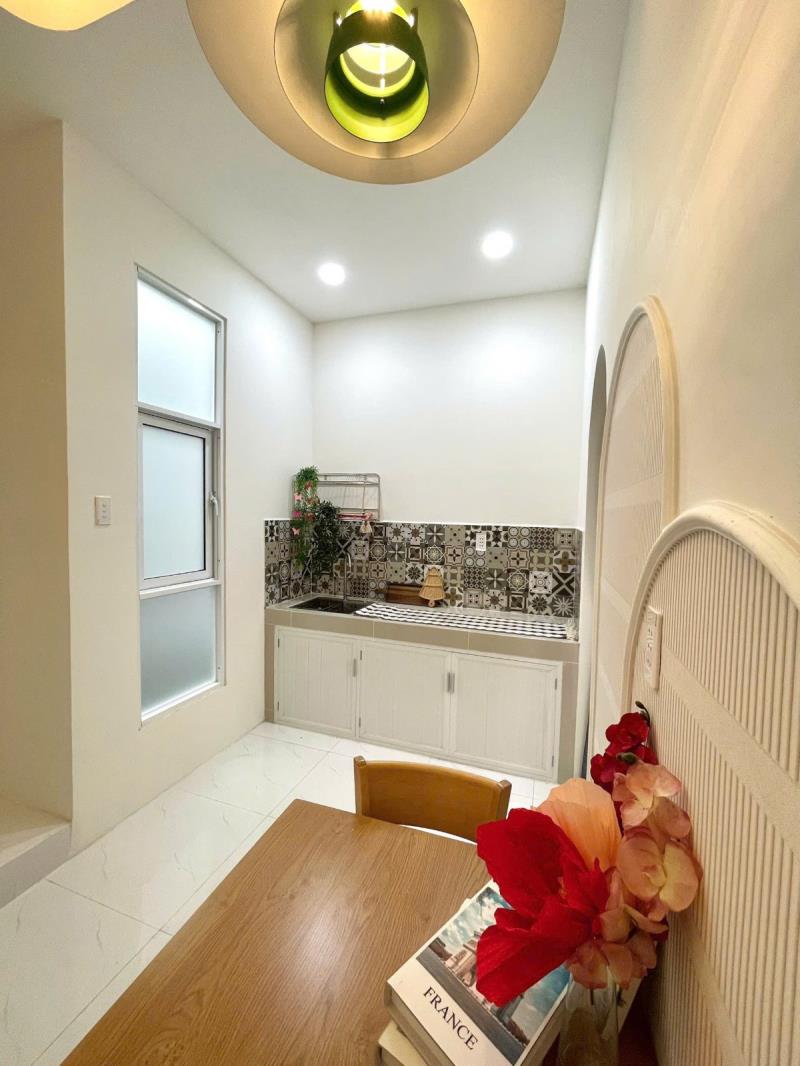Cho thuê căn hộ 1 phòng ngủ - cửa sổ thoáng- máy giật riêng-gần chợ bà chiễu- chu văn an - bình thạnh - Ảnh 3