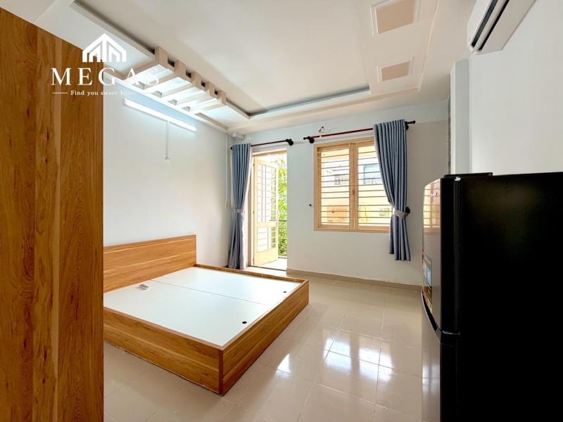Căn hộ cao cấp có ban công - full nội thất | ngay go trường chinh, nhà ga t3.