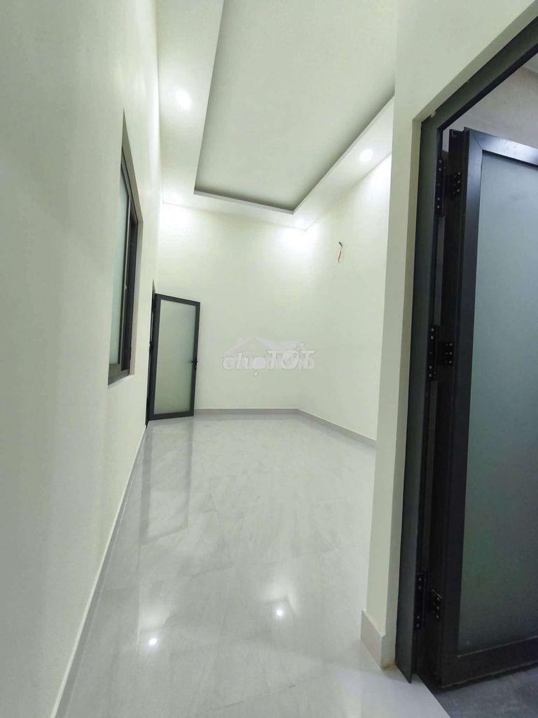 Cho thuê nhà mới cấp 4 120m2 đường ụ ghe tam bình xe tải tận cửa - Ảnh 3