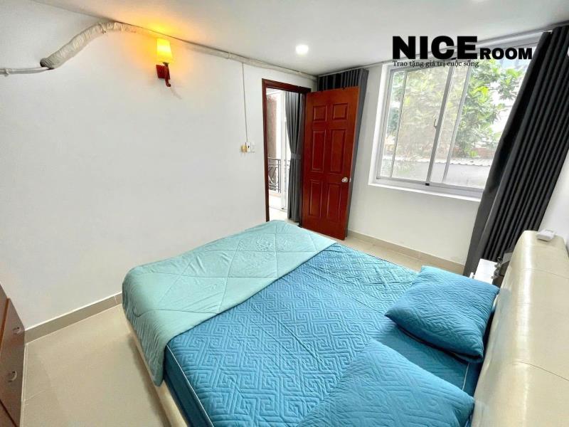 Phòng ban công view quận 2 - đối diện landmark 81, quận 1 - thang máy - hầm xe - máy giặt riêng - Ảnh 3