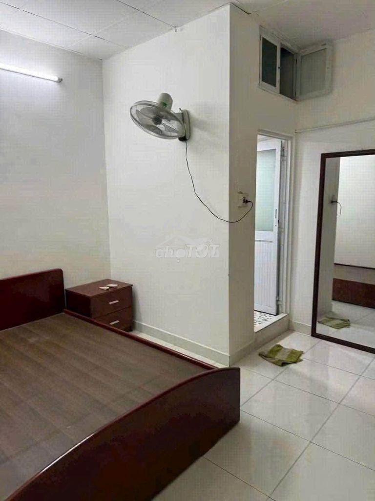 Nhà riêng 1/phan đăng lưu, sẵn nội thất giá 14 tr/th (2pn 96.5m2) - Ảnh 4