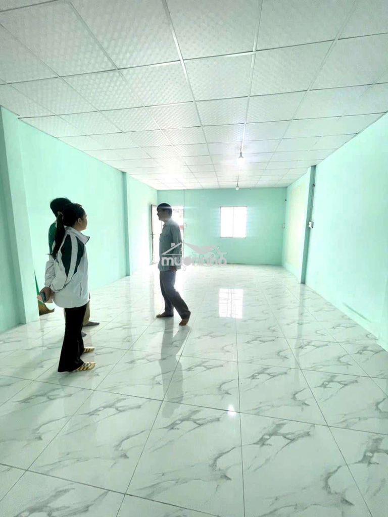 Nhà kho mã lò 5×17 gác 5×10 - Ảnh 2