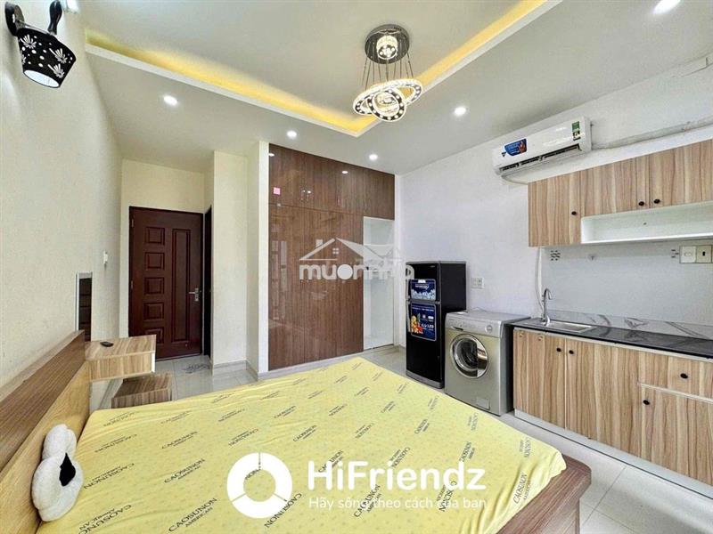 Studio mới xây full nội thất siêu xịn - cửa sổ trời - có bancol
