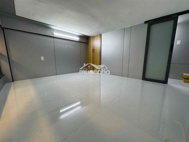 Chung cư bình tây ngay chợ lớn nhà đẹp ở liền 123d bình tây hơn 2ty